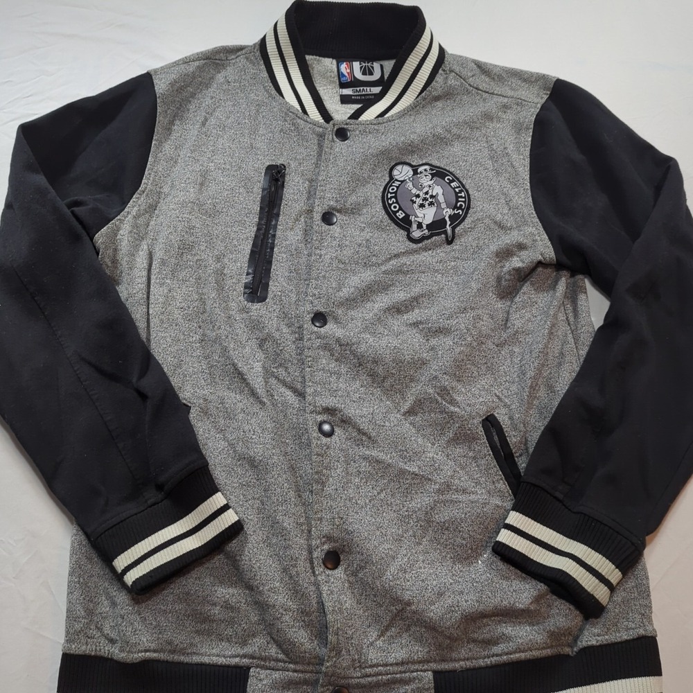 Boston‎ Celtics Varsity Jacket Small Black Grey Button-Up NBA Spell Out Black